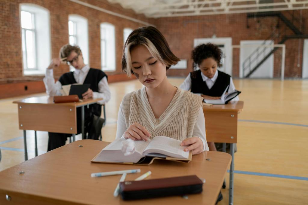 Imagi-Learning: A Proposal to transform how Australian students earn their senior certificates